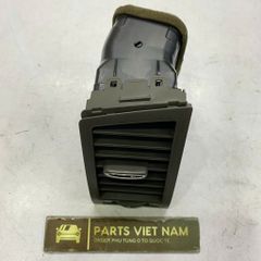 Cửa gió điều hòa táp lô (bên Lái), Cửa gió điều hòa bên trái Lexus GS300, GS350, GS430, GS450h, GS460 (GRS190) đời 2006 - 2011. Hàng chính hãng Lexus tháo xe, màu ghi sáng. Mã 55650-30280-E0, 55650-30281-E0
