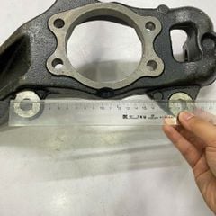 Ngõng moay ơ trước, Trụ lái trước Nissan Navara NP300, D23 đời 2015 - 2021. Hàng Oem chất lượng cao, loại bắt không phanh dài 18 cm. Mã phải 40014-4JA0A, mã trái 40015-4JA0A