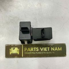 Công tắc nâng hạ kính cửa sau (Trái/Phải) BMW 318i, 320i E46 (Sedan/Wagon), X5 E53, X3 E83 đời 1999 - 2010. Hàng tháo xe. Mã 61316902174, 6902174 (1 cái)