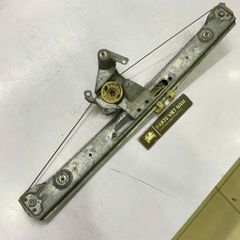 Compa nâng kính, cơ cấu nâng hạ kính sau phải BMW 3 Series 325i, 330i E46 (Sedan, Wagon) đời 1999 - 2005. Hàng tháo xe. Mã 51358212100, 51358200718