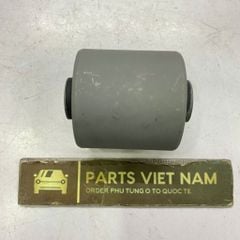 Cao su thanh giằng sau trên trái và phải Toyota Land Cruiser J200, Lexus LX570 đời 2007 - 2015. Hàng cao cấp. Mã 4871060140, 4871060131, 4870260130 ( có 4 quả cho 1 xe đơn giá 1 quả )