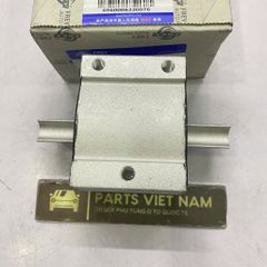 Chân hộp số (cao su đỡ hộp số) Mercedes C200, C300 (W205), E200, E300 (W213), GLC (X253). Hàng OEM. Mã A2052403300, A2052405300