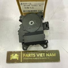 Mô tơ trộn gió điều hòa, Chuột cửa gió nóng lạnh (Bên Trái/Lái) Lexus RX330, RX350, RX400h (MCU35, GSU35, MHU38) đời 2004 - 2009. Hàng chất lượng cao, Mã 8710648070, AE063800-0610, 8710641051