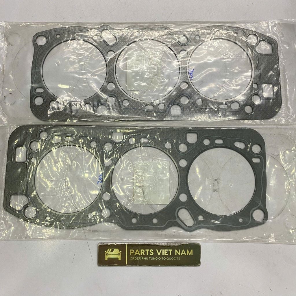 Gioăng mặt máy, Gioăng quy lát (Trái/Phải) Mitsubishi Pajero V45, V25, V65, V75 động cơ 6G74 (3.5L V6 DOHC) đời 1993 - 2004. Hàng chất lượng cao loại amiang. Mã Phải MD332035, Trái MD332034 ( 1 cái )