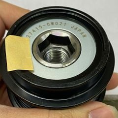 Puly máy phát 1 chiều, Buli đầu máy phát Toyota Camry 2.5 (ASV50/ASV70), Highlander 2.7, RAV4 2.5; Lexus RX270 (AGL10), ES250 (ASV60) đời 2011 - 2020. Hàng Oem chất lượng cao, động cơ 2.5L 2AR và 2.0L 6AR, 2.7L 1AR. Mã 274150W021, 274150W020