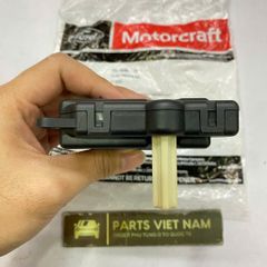 Mô tơ cửa gió điều hòa, mô tơ chỉnh gió máy lạnh trong táp lô, bên trái hoặc phải Ford Expedition, Explorer, Lincoln Navigator, Lincoln Aviator, Mercury Mountaineer đời 2002 - 2017. Hàng OEM. Mã 1L2Z-19E616-AA, 1L2Z19E616AA