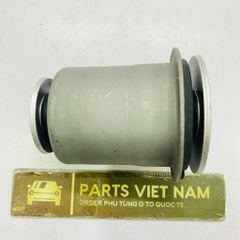 Cao su càng A dưới (Cục to), Cao su chân càng A sau Toyota Fortuner (AN150, AN160), Hilux Revo (GUN125, GUN126) đời 2015 - 2023. Hàng chất lượng cao. Mã 48655-0K080, 486550K080