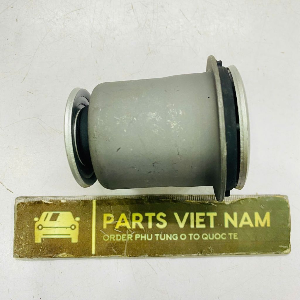 Cao su càng A dưới (Cục nhỏ/Trước), Bạc càng A dưới Toyota Fortuner (AN160), Hilux Revo (GUN125, GUN126) đời 2015 - 2023. Hàng chất lượng cao. Mã 48654-0K080, 486540K080