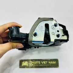 Cơ cấu ổ khoá cửa, mô tơ ngậm khóa cửa trước bên phải (bên phụ) Toyota RAV4, Lexus ES300h, ES350 đời 2005 - 2018. Hàng Toyota Chính hãng tháo xe đặt 12 ngày. Mã 6903042230, 690300R010 (cái)