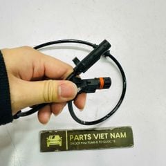 Cảm biến tốc độ ABS trước (Trái/Phải), Cảm biến tốc độ bánh xe trước Mercedes C Class C200 C250 C300 (W204, S204, C204), SLK-Class, SLC-Class (R172) đời 2007 - 2016. Hàng OEM. Mã A1725400017, A2045400117