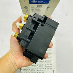Van phân phối hơi, Van chia hơi (Valve Block) Mercedes Benz E Class 200 250 (W212), CLS (C218), R-Class (W251), S Class 300 350 (W221) đời 2005 - 2017. Hàng OEM. Mã A2123200358 A2513200058