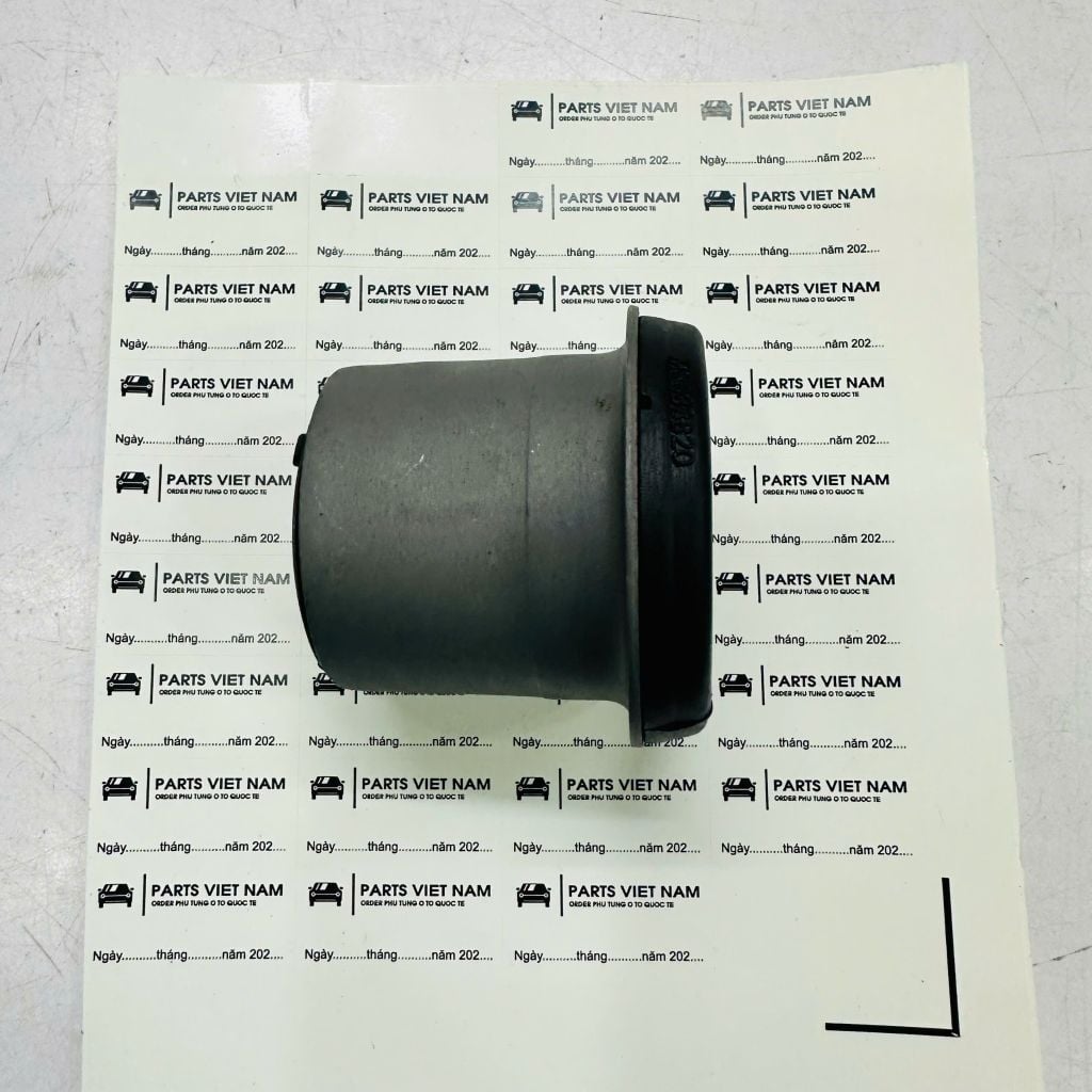 Cao su càng A trên, Bạc càng A trên (Dùng 2 cái/càng) Mitsubishi Pajero V31, V33, V43, V45 đời 1991 - 2000. Hàng OEM chất lượng cao. Mã MB633820