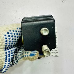 Cao su chân máy sau, hay chân hộp số Lexus LS460, LS460L, LS600h, LS600hL đời 2006 - 2017. Hàng xịn Japan. Mã phải 1237138080, trái 1237238020 ( 1 xe 2 chân số đơn giá 1 chân )