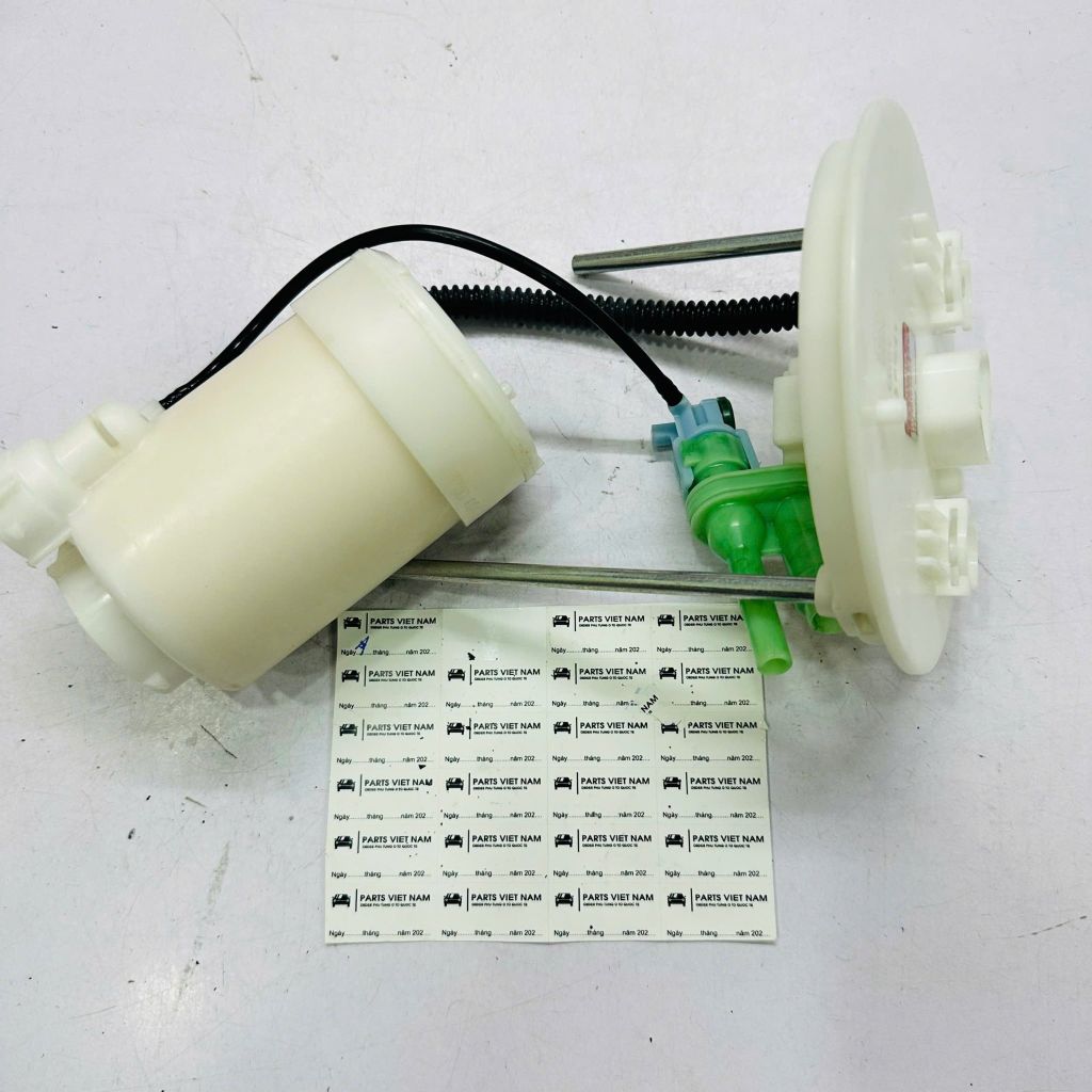 Lọc xăng hay lọc nhiên liệu Lexus LS460, LS600h đời 2006 - 2017. Hàng Oem chất lượng cao. Mã 77024-50020, 7702450020