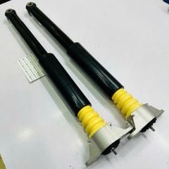 Phuộc nhún sau, Giảm xóc sau bên trái phải Mazda CX-5, CX5 đời 2017 - 2021. Hàng Showa Japan liền tăm bông chụp bụi bát bèo. Mã phải KF1T28700A, trái KF1T28900A ( 1 cây )