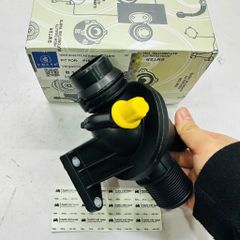 Cụm van hằng nhiệt, cụm Flange nước (Thermostat Housing) BMW 320i (F30), 520i (F10), X3 (F25) đời 2011 - 2019. Động cơ N20 (4 xi-lanh). Hàng Oem chất lượng cao. Mã 11538635689, 11537588257