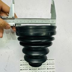 Bộ cao su chụp bụi trục láp ngoài (Outer CV Joint Boot Kit) bánh trước VW Touareg, Porsche Cayenne, Audi Q7 đời 2002 - 2018. Lắp chung nhiều dòng Audi, VW, Seat, Skoda. Hàng Oem chất lượng cao thông số 29*99*122 liền mỡ láp. Mã 7L0498203.