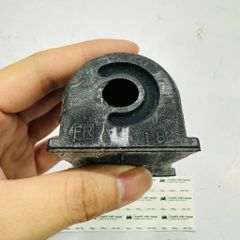 Cao su ốp cân bằng trước, Cao su thanh giằng trước Honda Civic 1.8/2.0 (FD) đời 2006 - 2016. Hàng cao cấp. Mã 51306-TR0-A11