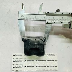 Cao su ốp cân bằng trước, Cao su thanh giằng trước Honda Civic 1.8/2.0 (FD) đời 2006 - 2016. Hàng cao cấp. Mã 51306-TR0-A11