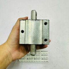 Chân hộp số, Cao su chân số (Chịu tải trọng lớn) Mercedes-Benz S-Class (W221) S350 S600, S63, S65 AMG; CL-Class (C216) CL600, CL63, CL65. Hàng Lemforder. Mã A2212400918