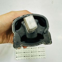 Chân hộp số (cao su đỡ hộp số) Mercedes C200, C300 (W205), E200, E300 (W213), GLC (X253). Hàng Lemforder. Mã A2052403300, A2052405300