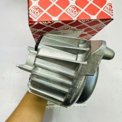 Chân máy thủy lực bên Trái và Phải Mercedes-Benz E-Class (W212, S212, C207, A207) E300, E350, E400; CLS (C218). Động cơ V6 M276. Hàng Mercedes Febi. Mã Trái A2122407117, A2122407217, Phải A2122407117, A2122407217 ( 1 xe 2 chân đơn giá 1 chân )