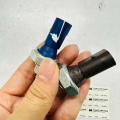 Cảm biến áp suất dầu nhớt (Màu Xanh / Blue) Audi A4, Q5, A6, VW Tiguan, Scirocco. Máy 1.8 / 2.0 TFSI đời 2007 - 2018. Hàng xịn. Mã 06D919081B, 06D919081H ( 1 cái )