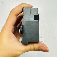 Module hộp điều khiển bơm xăng Mercedes C 200, 300 (W204), E 200 E250 E300 (W212), A/B-Class (W176/W246) CLA 200 250 X117 đời 2007 - 2018. Hàng Mercedes tháo xe. Mã A2129003408