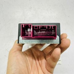 Hộp điều khiển bơm xăng BMW 320i 318i E90 E91, X1 E84, X5 E70, X6 E71 E72 đời 2004 - 2016. Động cơ xăng N46, N52, N54, N55. Hàng BMW tháo xe. Mã 7276073, 55892110, 16147407513 16146763811, 16147276046