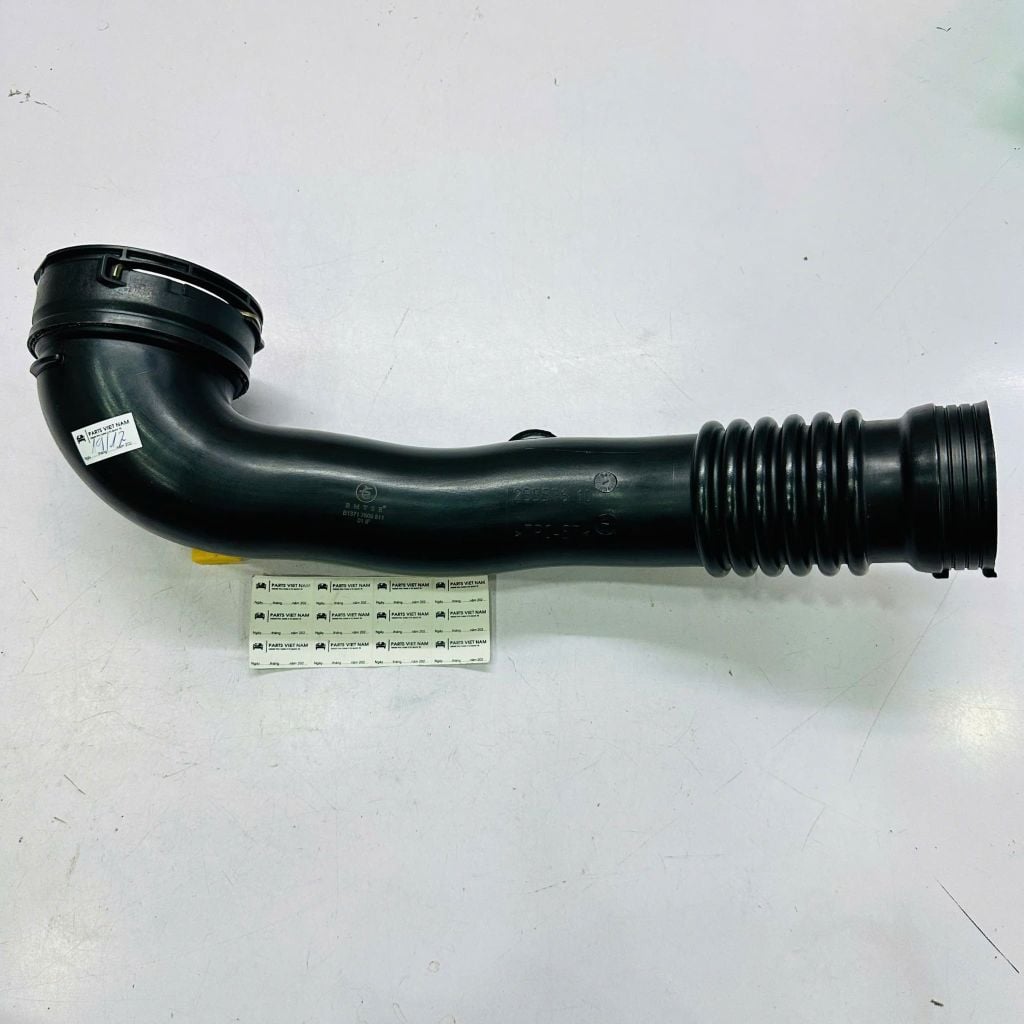 Ống gió nạp, ống cao su nạp khí turbo BMW F20, F21, F30, F31, F32, F33, F34, F36, F10, F11, F25, F26 đời 2011 - 2018. Hàng OEM chất lượng cao, động cơ N20, N26. Mã 13717609881, 13717605638