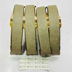 Má phanh tay (Guốc phanh tay) Toyota Land Cruiser 80, 100 (FZJ80, FZJ100), Lexus LX450, LX470 đời 1996 - 2007. Hàng chất lượng cao Mã 4654060050, 4658060050 ( 1 bộ )