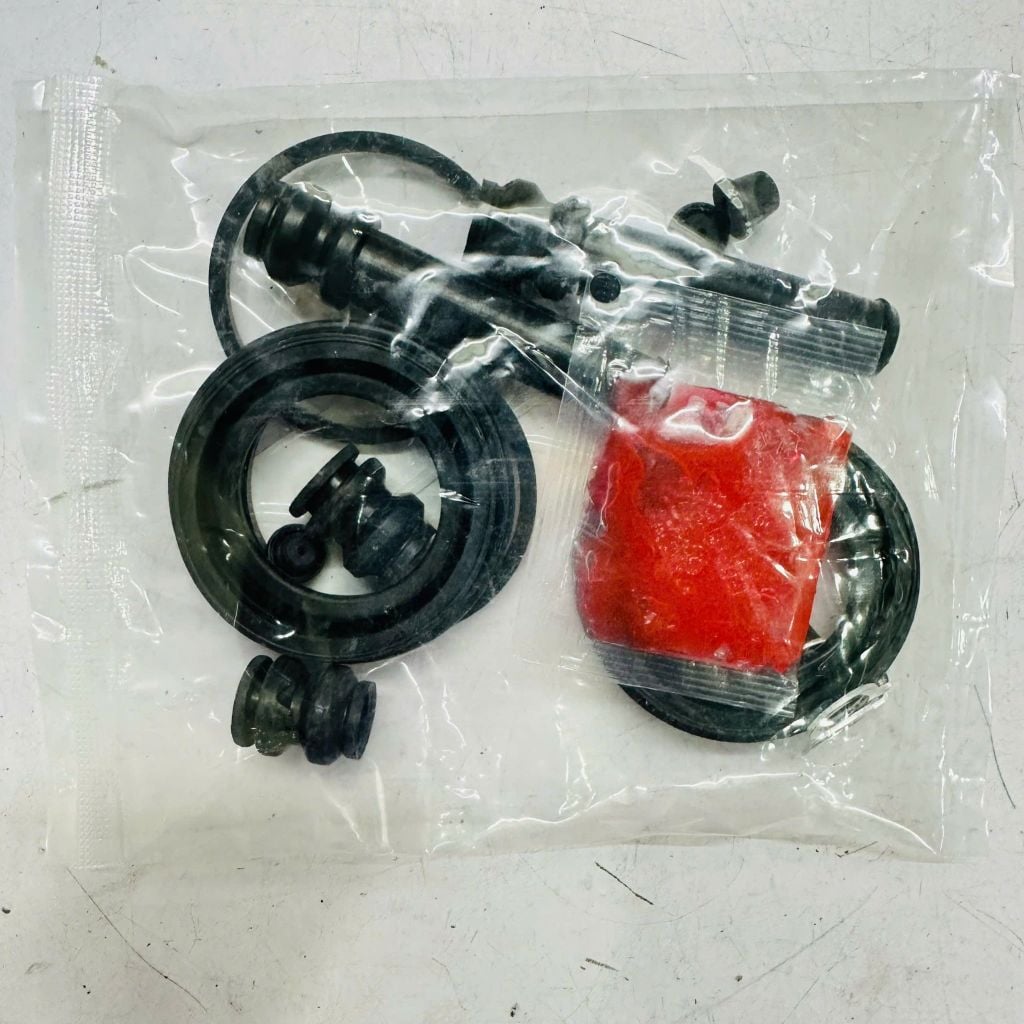 Bộ cup pen, cup ben phanh sau (Phớt heo thắng) Lexus LX450, Toyota Land Cruiser FZJ 80, cho 2 Piston 2 cụm phanh sau. Hàng chất lượng cao. Mã 04479-60030, 0447960030