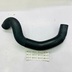 Ống nước két nước dưới (Tuy ô nước) Toyota Camry 2.5Q, 2.5G (ASV50) đời 2012 - 2017. Động cơ 2AR-FE. Hàng xịn Toyota. Mã 16572-0V120, 165720V120