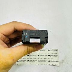 Hộp nhận tín hiệu chìa khóa (RF Receiver) Land Rover Range Rover Sport, Discovery 4, Evoque, Jaguar XF, XJ đời 2010 - 2016. Hàng tháo xe đặt hàng 6 - 8 ngày. Mã AH4N-15607-AE, AH4N15607AE. Tần số 315MHz / 433MHz