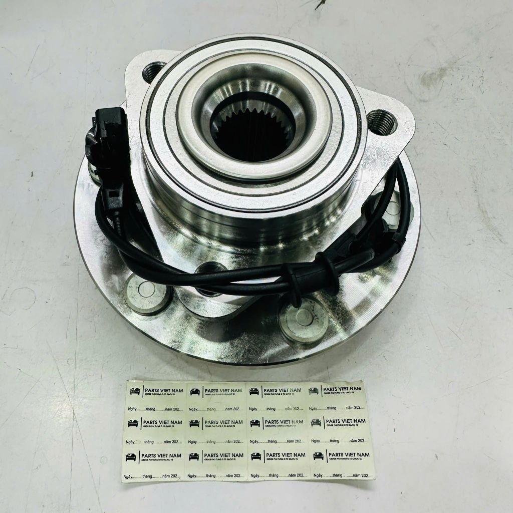 Cụm bi moay ơ trước trái, phải (Cụm bạc đạn bánh trước) Infiniti QX56, Nissan Armada, Titan đời 2004 - 2015. 6 ốc tắc kê. Hàng OEM chất lượng cao . Mã 40202-7S100, 402027S100 ( 1 cụm )