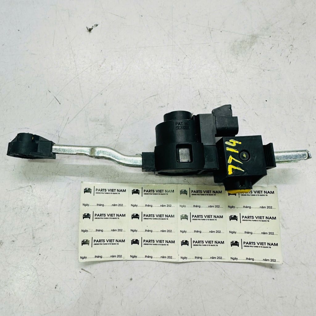 Van điện từ khóa cần số, Solenoid khóa cần số GMC Sierra 1500, Chevy Silverado 1500, Tahoe, Suburban Cadillac Escalade đời 2006 - 2019. Hàng GM Chính hãng tháo xe US đặt 18 ngày. Mã 26101349