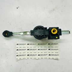 Van điện từ khóa cần số, Solenoid khóa cần số GMC Sierra 1500, Chevy Silverado 1500, Tahoe, Suburban Cadillac Escalade đời 2006 - 2019. Hàng GM Chính hãng tháo xe US đặt 18 ngày. Mã 26101349