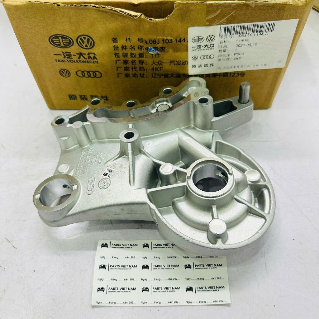 Ốp đỡ trục cam (Cầu cam, Giá đỡ cam) Audi A3, A4 B8, Q5, A5, VW Tiguan, Passat CC, Scirocco, Golf GTI. Động cơ 1.8/2.0 TFSI (EA888 Gen 2) đời 2008 - 2015. Hàng Faw Audi China. Mã 06H103144K, 06H103144J, 06H103144G