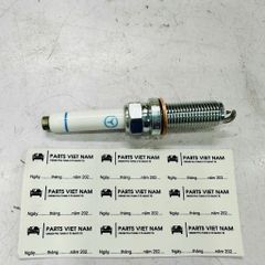 Bugi đánh lửa Mercedes C 200 250 (W205), E 200 E 300 (W213), GLC 300 (X253), CLA 200 250, GLA 200 300, G63 AMG đời 2014 - 2020. Động cơ M274, M270, M177 (V8). Mã A0001590500, 0001590500