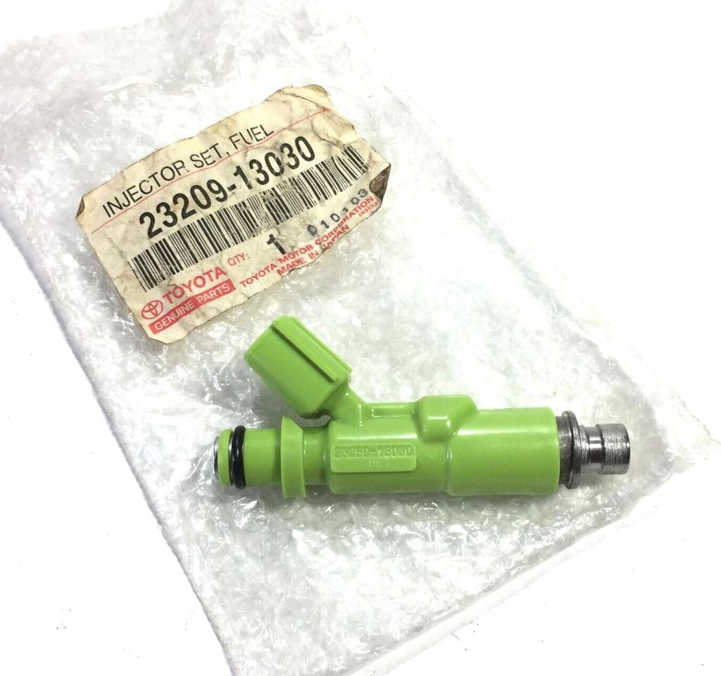 Kim phun xăng (Béc phun) Toyota Zace GL, Surf, DX đời 2000 - 2006. Hàng chính hãng Toyota / Denso, động cơ 7K-E (1.8L). Đặt hàng 1 ngày. Mã 23209-13030, 23250-13030, 2325013030