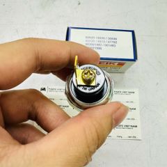 Cảm biến áp suất nhớt (Cục báo nhớt) Toyota Land Cruiser FZJ80, Hilux, Camry, Corolla, Zace, Corona Hiace đời 1980 - 2005. Động cơ 1HZ, 22R, 2L, 3L, 4A, 3Y. Hàng Dreik Japan. Mã 83530-10020, 8353010020