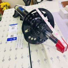 Giảm xóc hay phuộc nhún trước Mercedes W212 E200, E250, E300, E350, E400 đời 2009 - 2016. Hàng Frey thay 1 đôi bảo hành 6 tháng. Mã A2123231700, A2123234000, A2123235300, A2123236000 ( 1 cây )