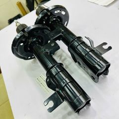 Giảm xóc hay phuộc nhún trước Mazda CX5 đời 2014 - 2017. Hàng Showa Japan. Thay 1 đôi bảo hành 12 tháng. Mã KF6934900 ( 1 cây  )