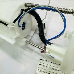 Cụm bơm xăng (Bơm nhiên liệu) Toyota Highlander 2.7L I4 (1AR-FE) và 3.5L V6 (2GR-FE) đời 2010 - 2013. Hàng Denso bảo hành 6 tháng. Mã 77020-0E070, 770200E070