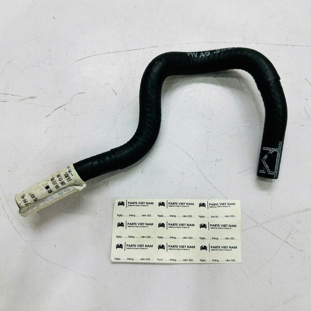 Ống nước bình phụ (Số 23) Audi A3, Q2, Volkswagen Golf 7, Passat B8, Tiguan Allspace đời 2013 - 2020. Hàng Audi China. Mã 5Q0121447G, L5Q0121447G