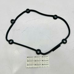 Gioăng ốp xích cam trên Audi A4, A5, A6, Q5, Q3, Q7, Volkswagen Tiguan, Passat (Máy 1.8/2.0 TFSI Gen 3) đời 2013 - 2019. Hàng Audi China. Mã 06K103483, L06G103483. Vị trí số 13