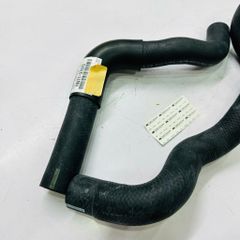 Ống nước dưới két nước (Outlet Hose) Lexus GS300, GS350, GS460, GS450h đời 2005-2011. Hàng xịn Toyota đặt hàng 5 - 10 ngày. Mã 16572-31420, 1657231420 ( 1 ống )