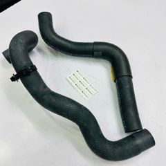 Ống nước dưới két nước (Outlet Hose) Lexus GS300, GS350, GS460, GS450h đời 2005-2011. Hàng xịn Toyota đặt hàng 5 - 10 ngày. Mã 16572-31420, 1657231420 ( 1 ống )