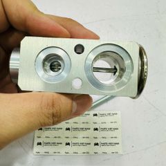 Van tiết lưu điều hòa Mercedes C200, C250, C300 W205, E200, E250, E300 W213, GLC200, GLC250, GLC300 X253, G63 AMG, W463 W465 đời 2014 - 2026. Mã A0998300600