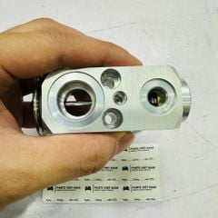 Van tiết lưu điều hòa Mercedes C200, C250, C300 W205, E200, E250, E300 W213, GLC200, GLC250, GLC300 X253, G63 AMG, W463 W465 đời 2014 - 2026. Mã A0998300600